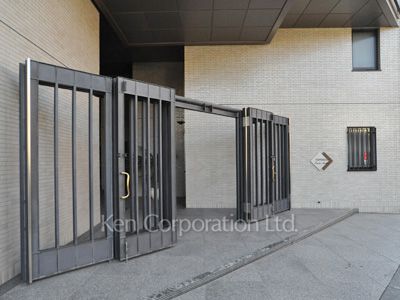 インペリアル表参道の写真 外観より