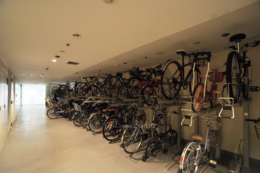 シエルトーレ三番町の写真 駐輪場