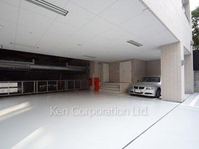 ファミールグランスイートThe赤坂の写真 駐車場