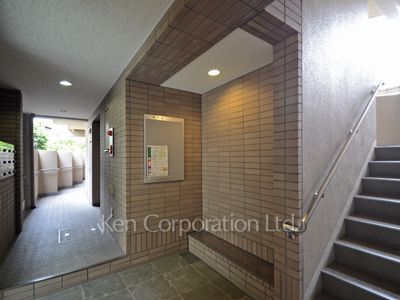 プラタナス目黒の写真 共用廊下