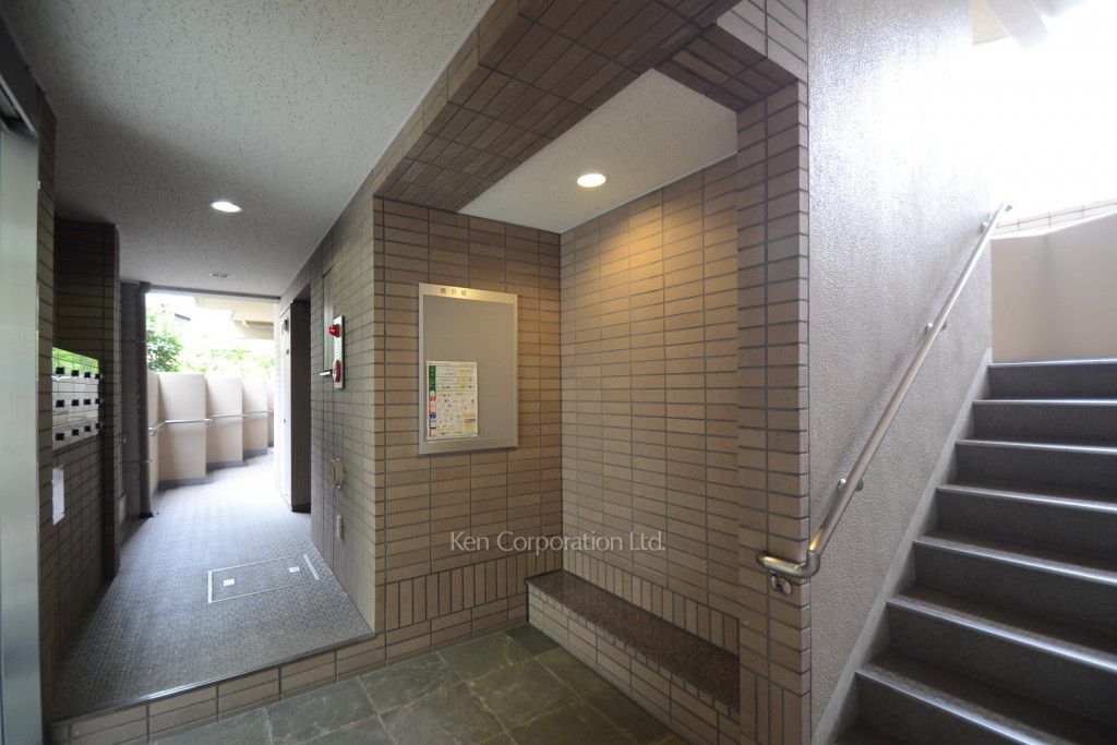 プラタナス目黒の写真 共用廊下