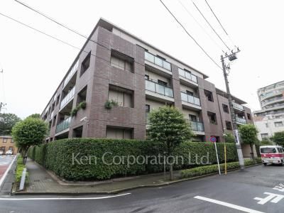 ヴェーゼント駒場公園の写真 外観ひき