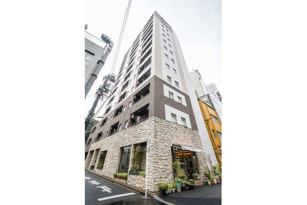 フォレシティ六本木の写真 外観ひき