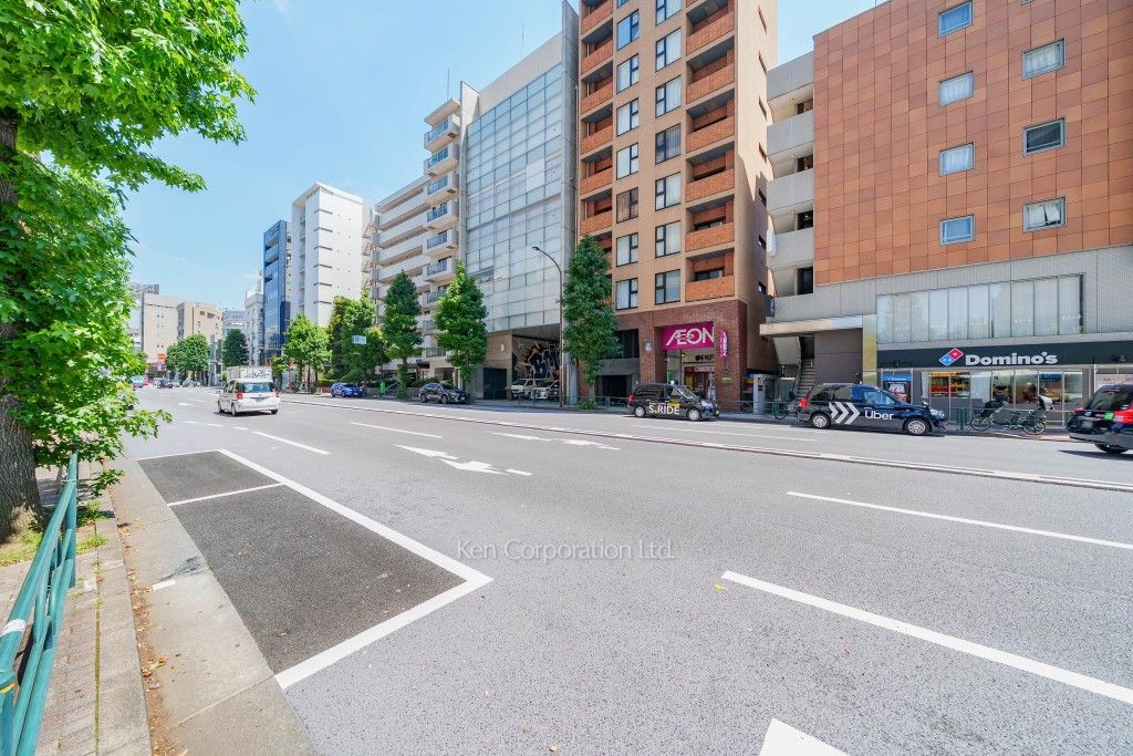 LA・RES西麻布の写真 前面道路