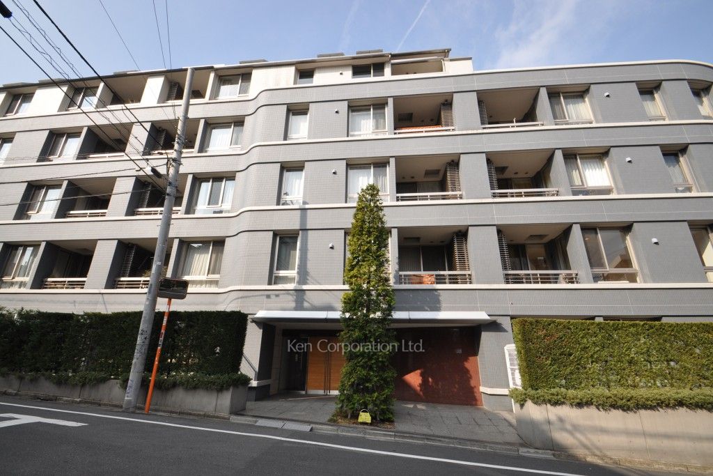 ドレッセ代官山の写真 外観ひき