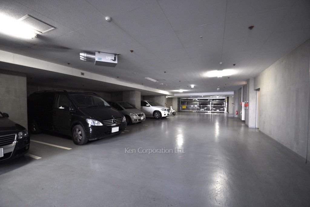 ドレッセ代官山の写真 駐車場