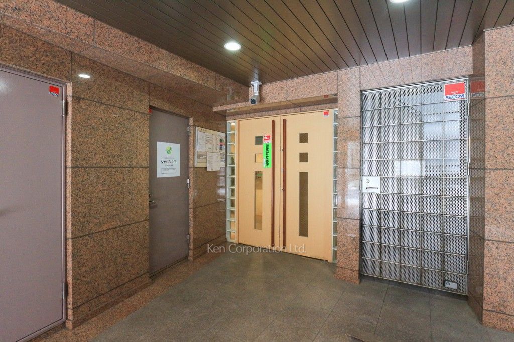  外観より