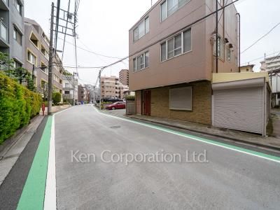 カスタリア目黒の写真 前面道路