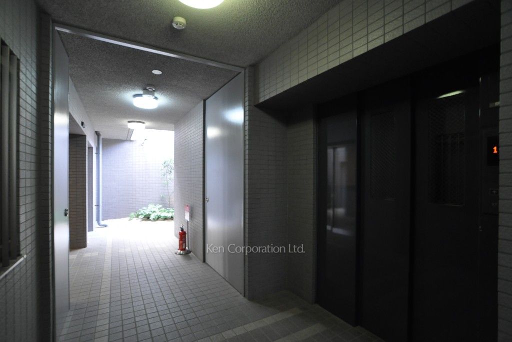 カスタリア目黒の写真 エレベーターホール