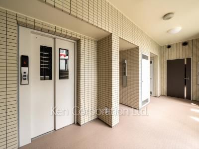 ParkAxis白金台南の写真 共用廊下