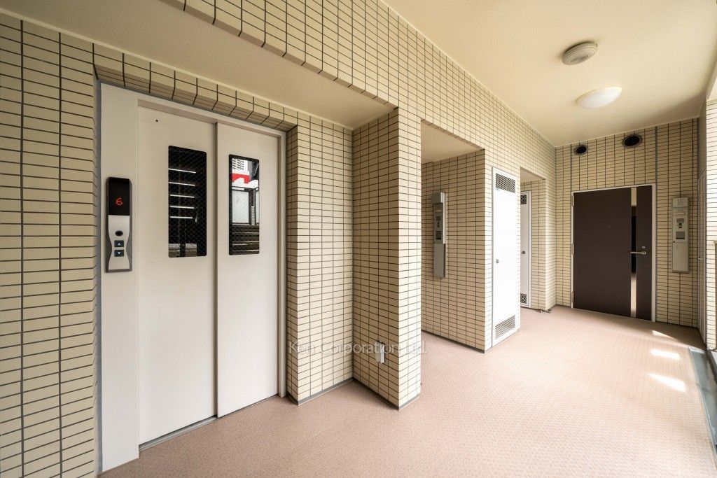 ParkAxis白金台南の写真 共用廊下