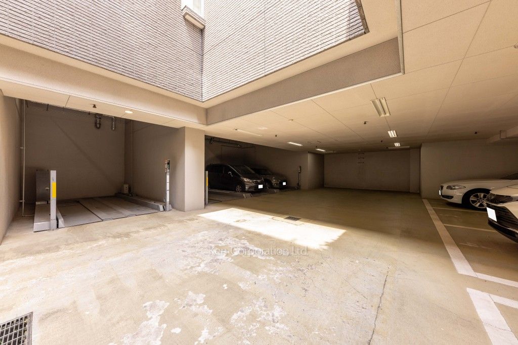 グランツオーベル目白近衛町の写真 駐車場