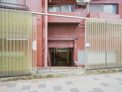 ライオンズマンション元麻布の写真 外観より