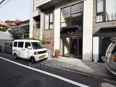 Villa Isis南青山の写真 外観より