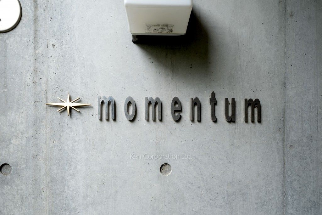 momentumの写真 マンションプレート