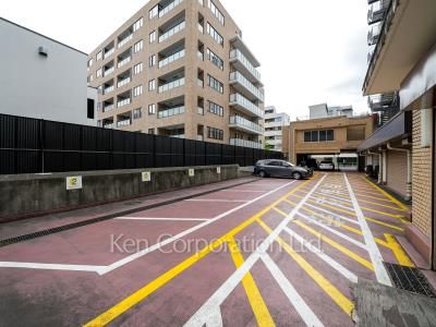 カーサ三田の写真 駐車場
