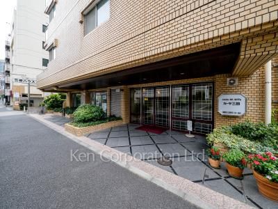 カーサ三田の写真 外観より