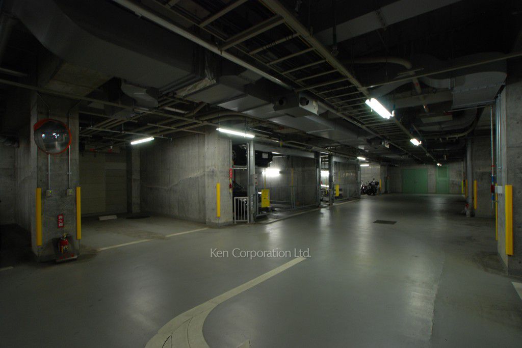 グランドテラス新宿の写真 駐車場