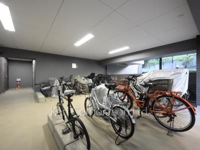 グランドヒルズ一番町の写真 駐輪場