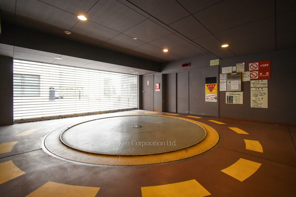 ドゥーエ日本橋の写真 駐車場