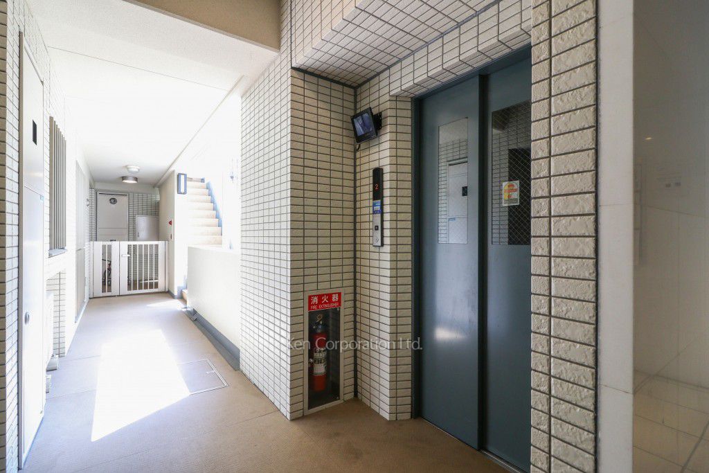 HF学芸大学レジデンス2の写真 EVホール