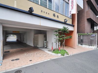アムス四谷三丁目の写真 外観より