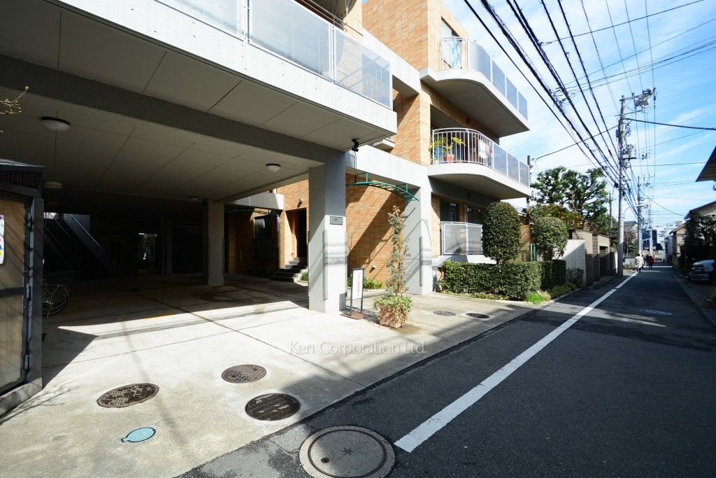 近衛町アパートメントの写真 外観より