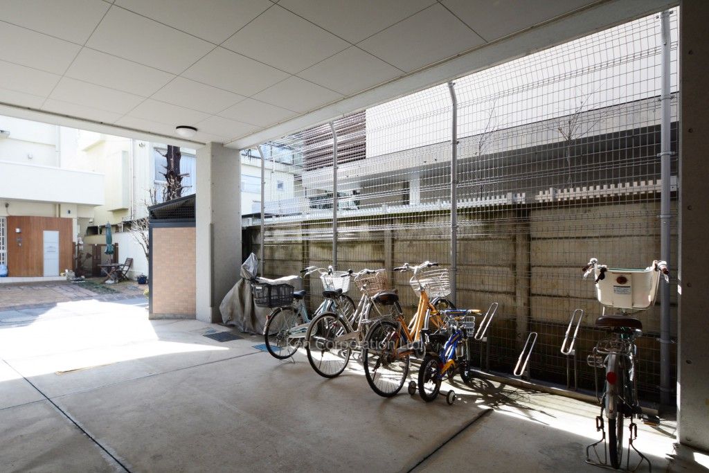 近衛町アパートメントの写真 駐輪場