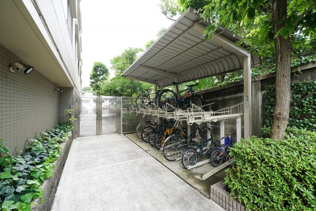 東急ドエルアルス白金長者丸の写真 駐輪場