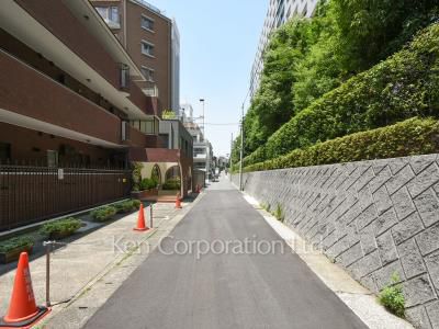 高輪グリーンハイツの写真 前面道路