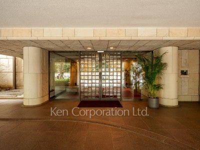 広尾ホームズの写真 外観より