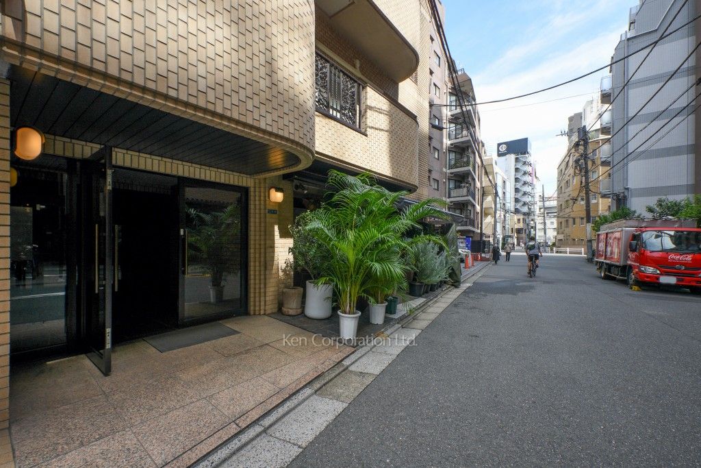  外観より