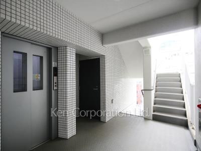 レガーロ新橋の写真 共用廊下