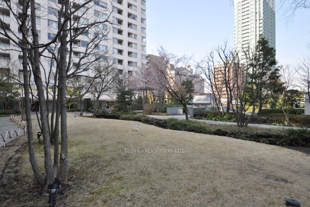 TAKANAWA The RESIDENCE テラス棟の写真 中庭・植栽