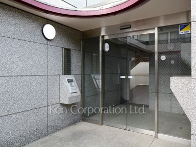 RUELLE神宮前の写真 オートロック