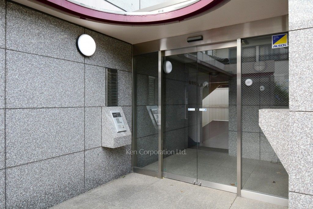 RUELLE神宮前の写真 オートロック