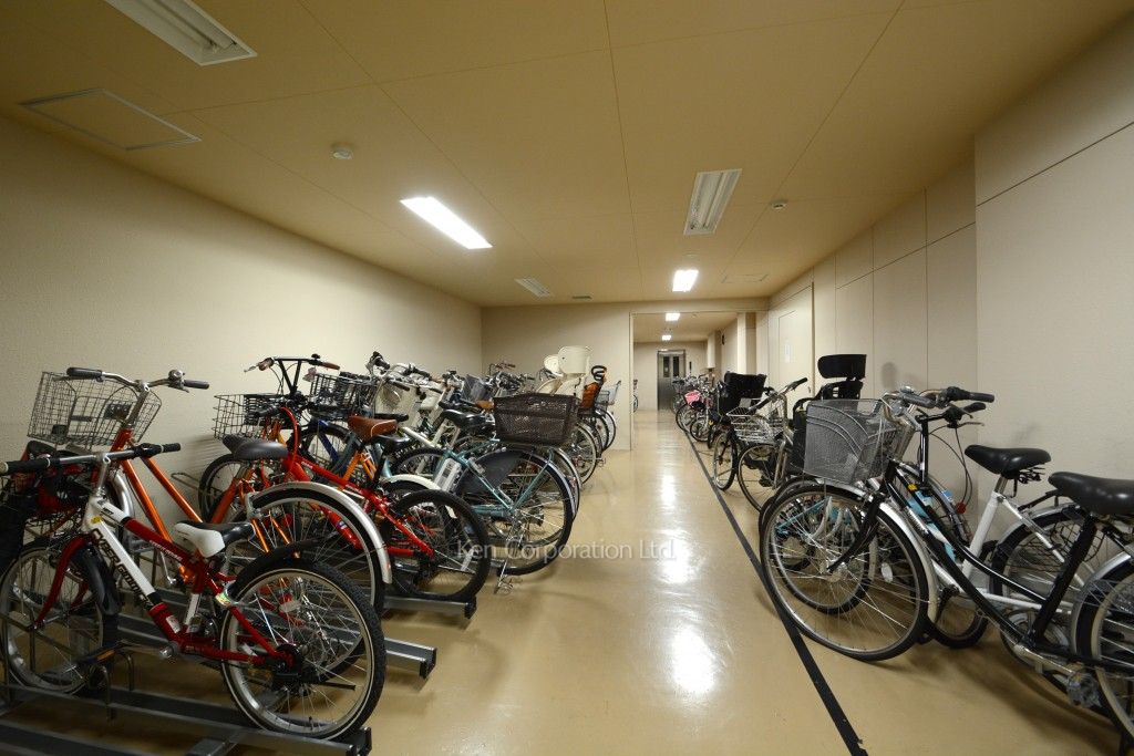 ドレッセ目白近衛町プレゼンスの写真 駐輪場