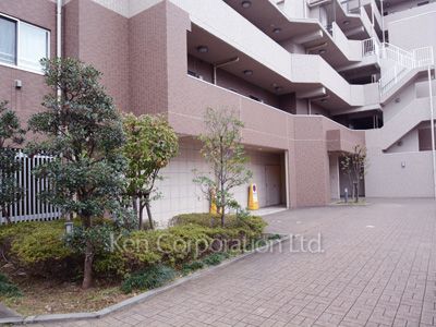 リエトコート四谷の写真 外観より