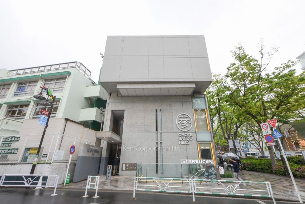 表参道ヒルズゼルコバテラスの写真  外観ひき