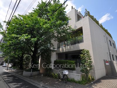 神宮前五丁目ブランシェの写真