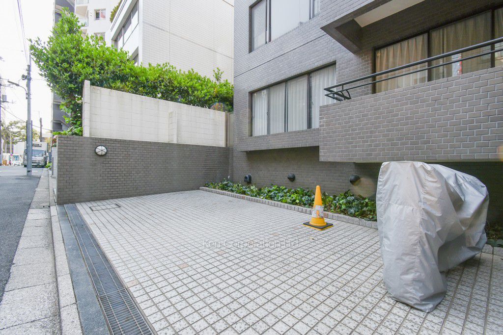 麻布台ハウスの写真 駐車場