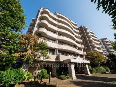 朝日マンション駒場の写真 外観ひき