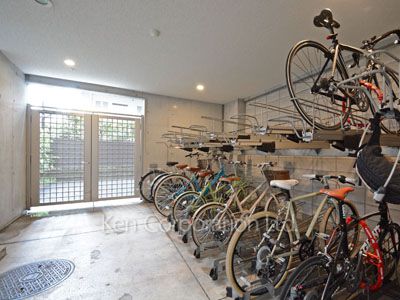 ドゥーエ南麻布の写真 駐輪場