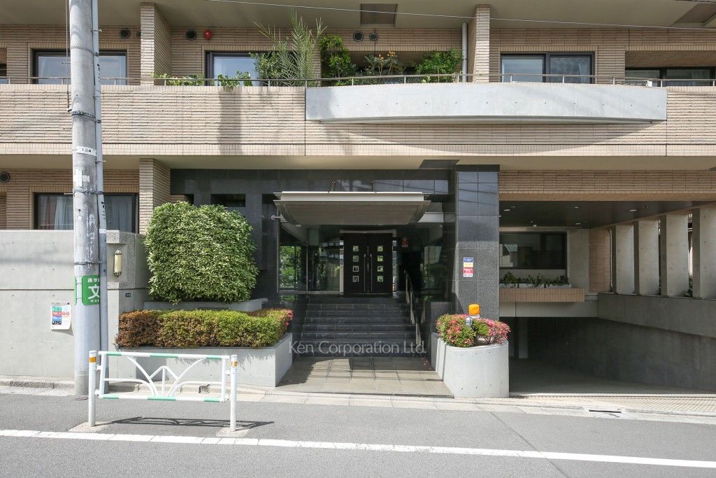 ベルハイム広尾の写真 外観より