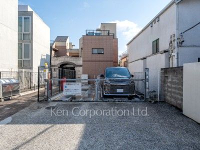 ラビ代々木上原の写真 駐車場
