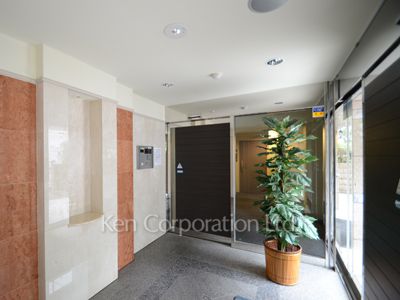 グランハイツ東新宿の写真 オートロック