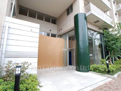 アゼリアテラス新宿の写真 外観より
