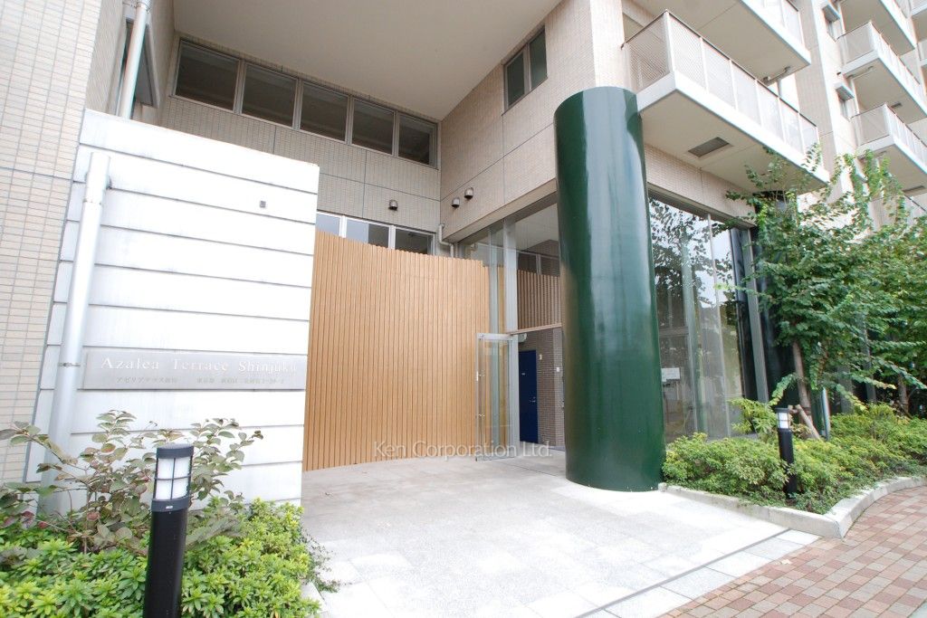 アゼリアテラス新宿の写真 外観より