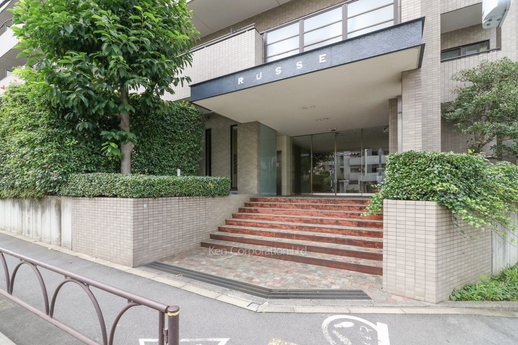  外観より