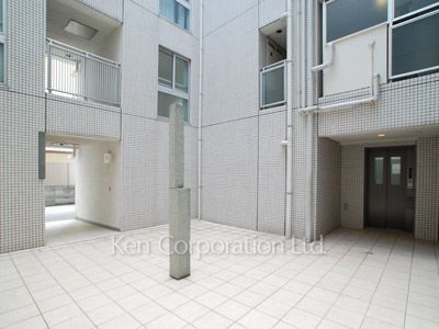 プラウドジェム市ヶ谷の写真 共用廊下